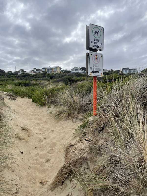 An entrance at Park Beach