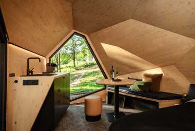 PEBL Grand Cabin layout inside