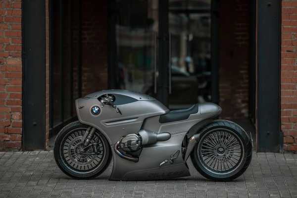 BMW R NINET 801 from the side